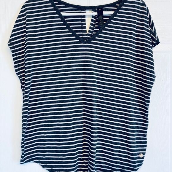 Yogalicious Striped Open Back Active T-Shirt‎ Large - Picture 1 of 11